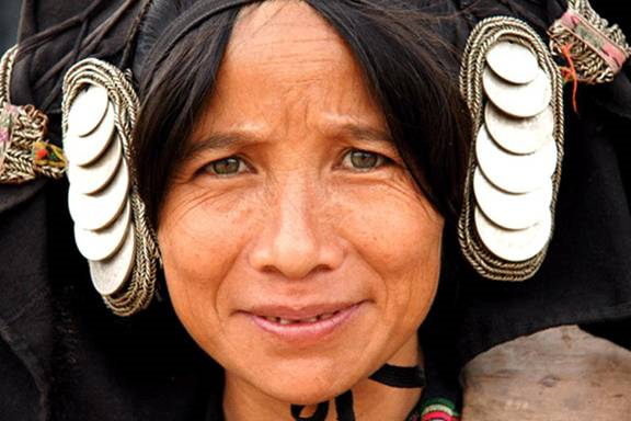 Akha_Silver_Coin_Laos.gif